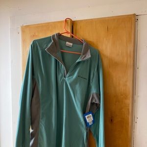 Columbia Lightweight pullover